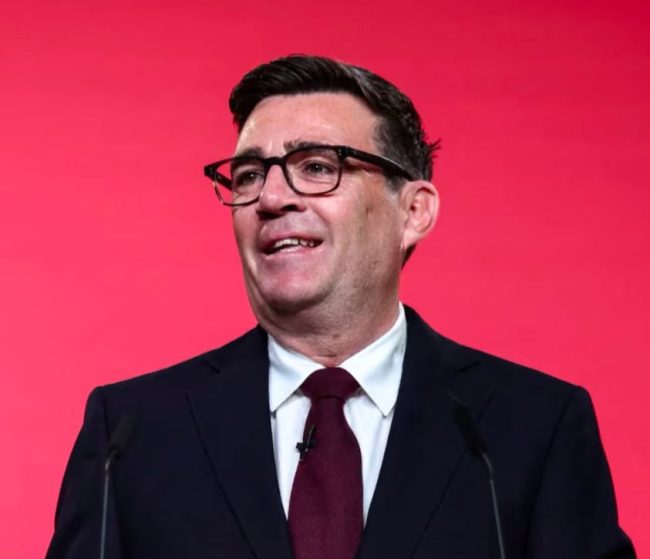 Andy Burnham e il ritorno del pragmatismo britannico